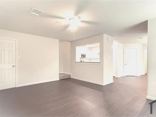 3538 Milan St, Arlington, TX 76015
