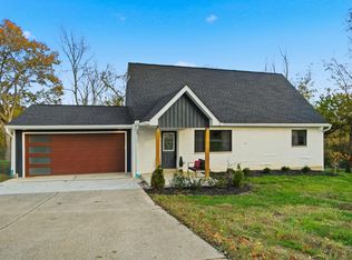 9870 Weik Rd, Cincinnati, OH 45252