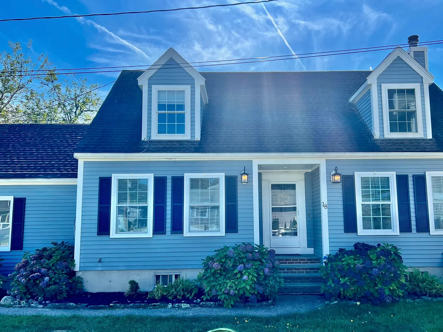 3 bed, 1800 sqft, $3,800 — Photo 2