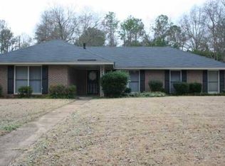 211 Seminole Dr, Montgomery, AL 36117