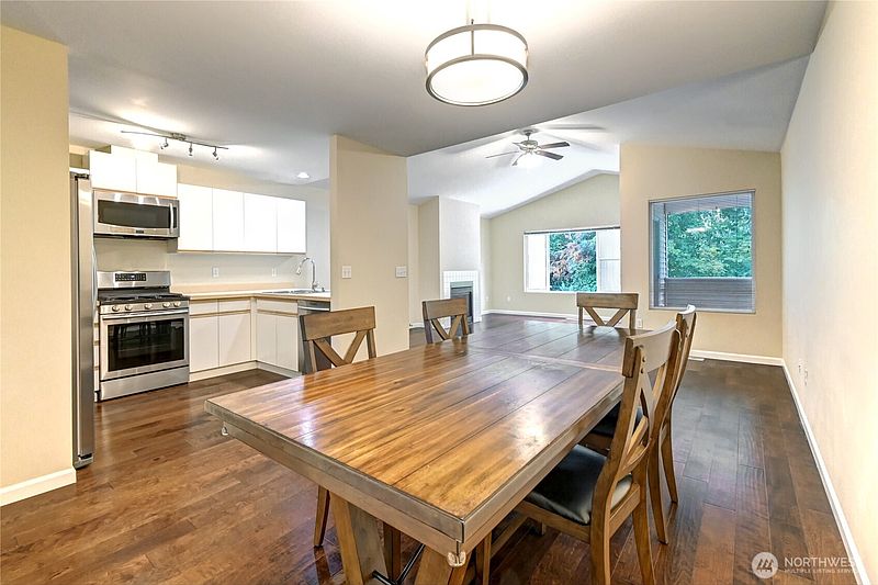 4th image of 13700 56th Avenue SE