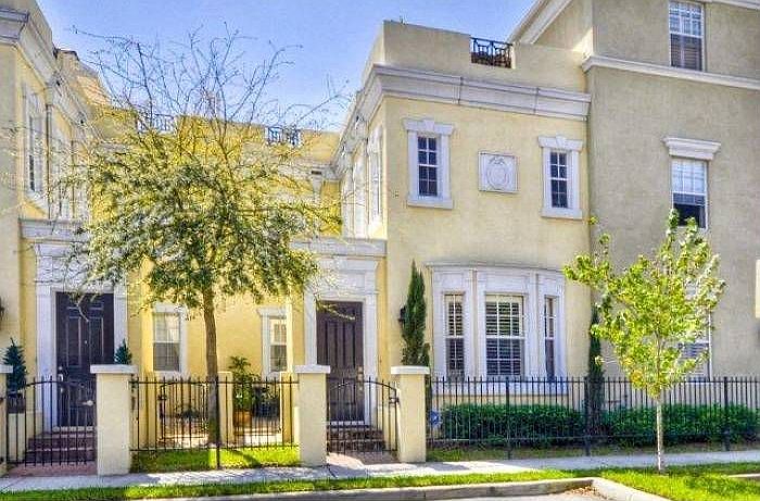 1st image of 2415 Victoria Gdns