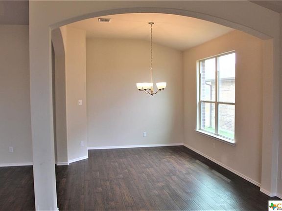 4th image of 1118 Iron Glen Dr