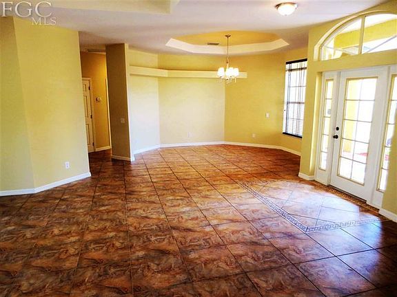 5th image of 812 Prospect Ave