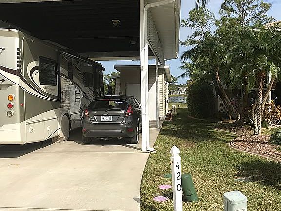 2nd image of 420 Plantation Dr