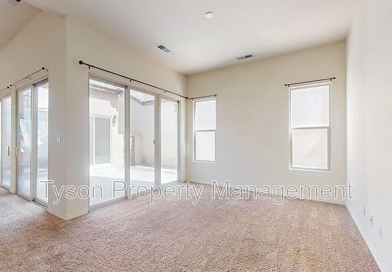 5124 San Adan Ave NW — Photo 10