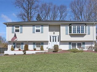 5 Frederick St, Garnerville, NY 10923