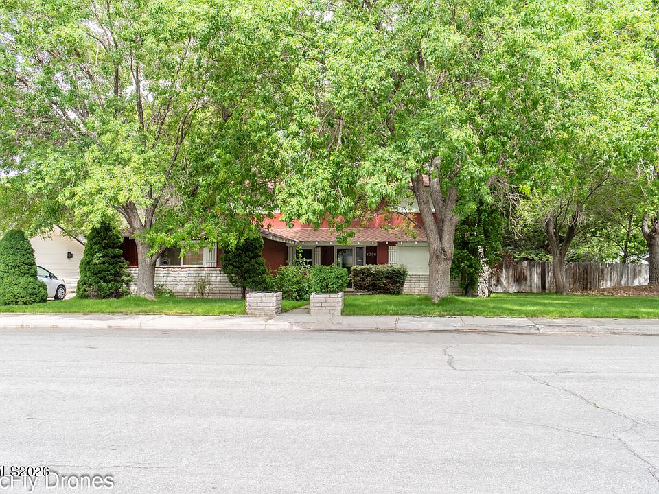1st image of 4290 Garlan Ln