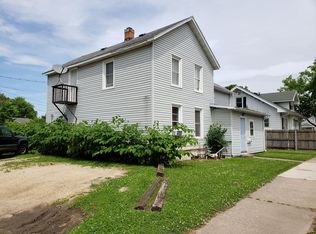 1017 1019 Adams St, la crosse, WI 54601
