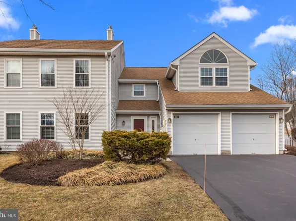 481 Cedar Hollow Dr, Yardley, PA 19067