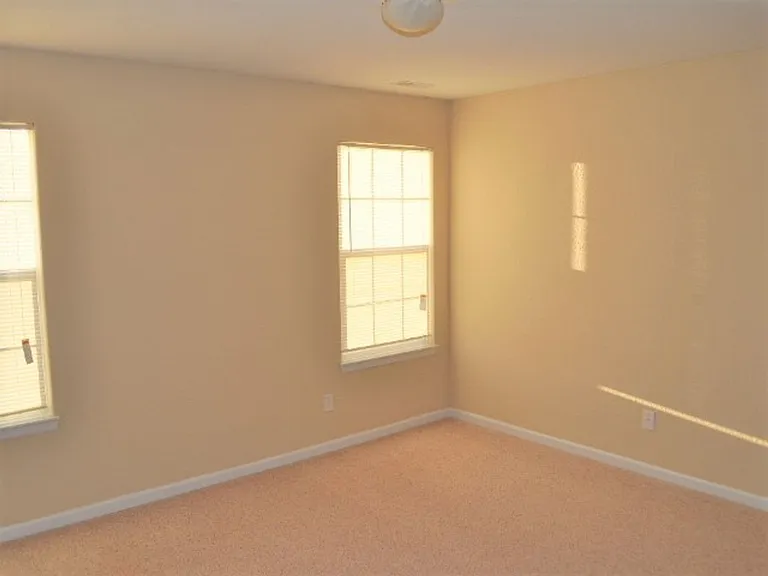 2410 Brooke Bnd — Photo 11