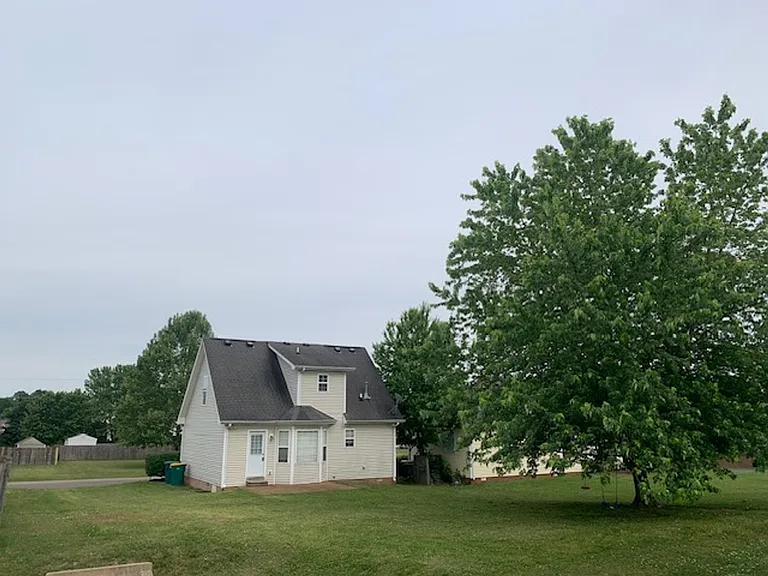 2244 Dewey Dr — Photo 19