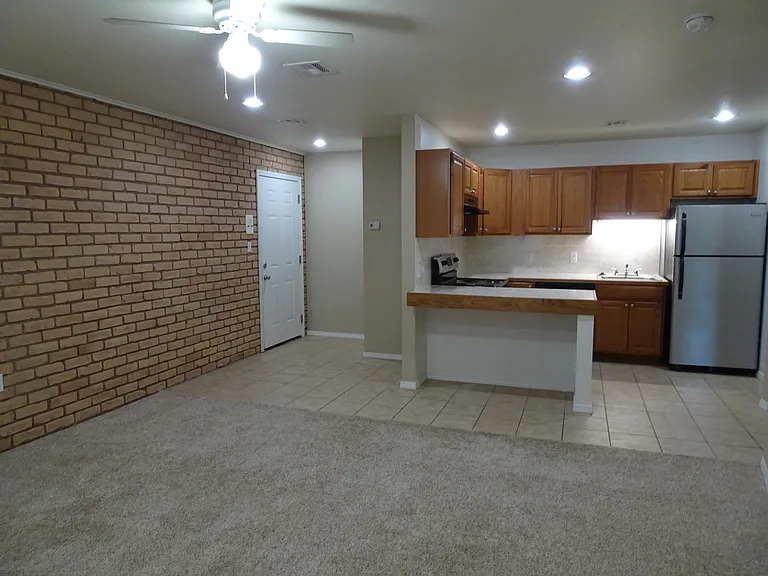 4100 Apartments — Photo 21