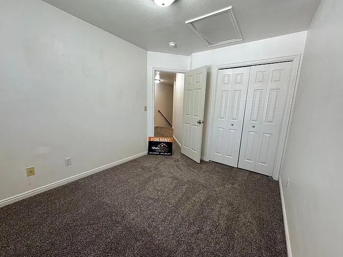 298 E 2350 N — Photo 17
