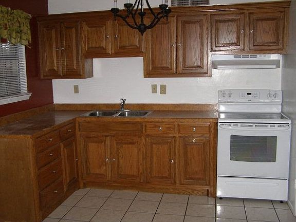 2nd image of 1708 Coronado Ave