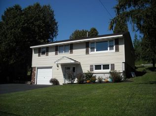 3619 Warners Rd, Syracuse, NY 13209