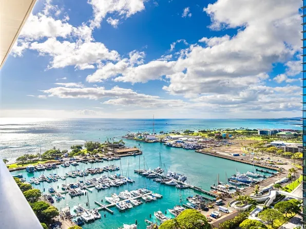 1118 Ala Moana Blvd APT 2303, Honolulu, HI 96814