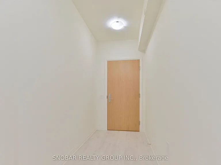 8960 Jane St W #701 — Photo 7