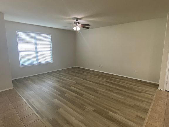 5th image of 9145 Blackstone Dr