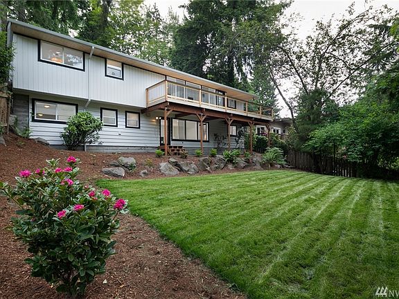 3rd image of 16556 35th Ave NE