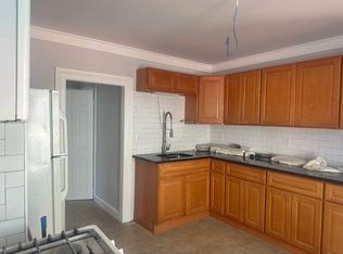 159 Calhoun Ave FLOOR 1, Bridgeport, CT 06604