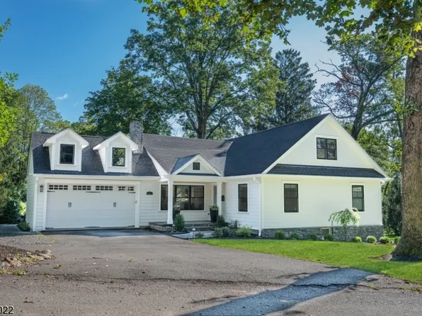 7 Powerville Rd, Mountain Lakes Boro, NJ 07046