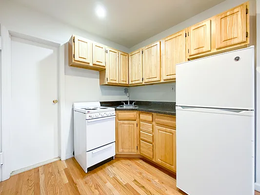Rented by Compass | media 3