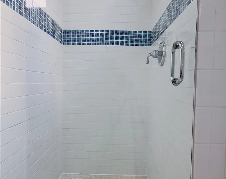 633 Crystal Dr — Photo 21