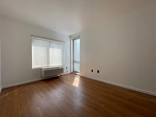 Rented by Compass | media 6