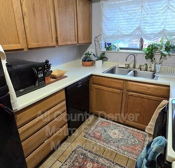 447 Wright St #118 — Photo 7