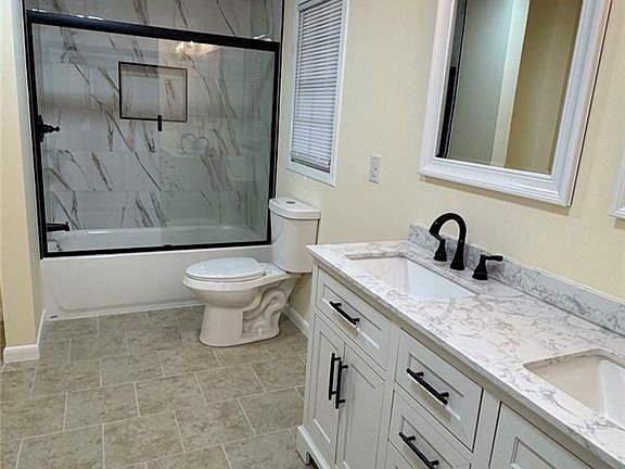 2nd image of 202 Lawn St