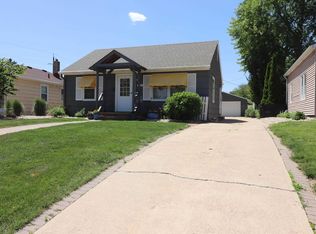 2427 S 4th Ave, Sioux Falls, SD 57105