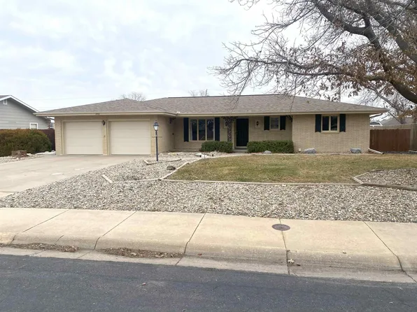 2920 Walnut St, Hays, KS 67601