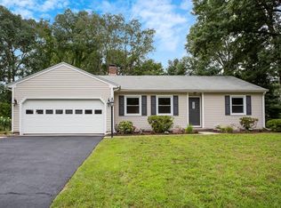106 Inverness Ln, Longmeadow, MA 01106
