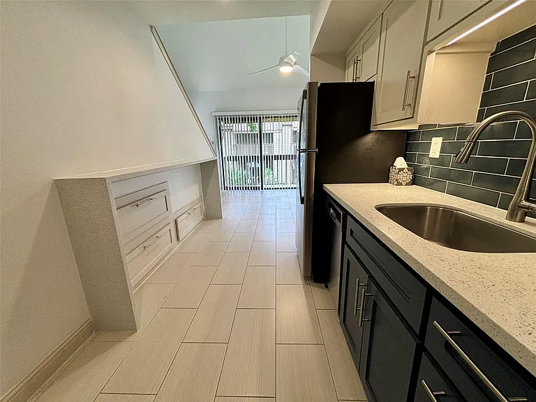 12900 Walden Rd #508E — Photo 7
