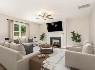 121 Wolf Ridge Ct, Willow Spring, NC 27592