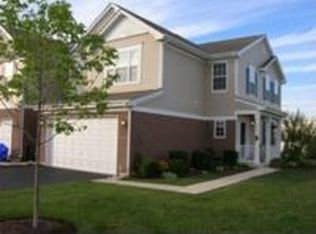 2582 Lorraine Cir, Geneva, IL 60134