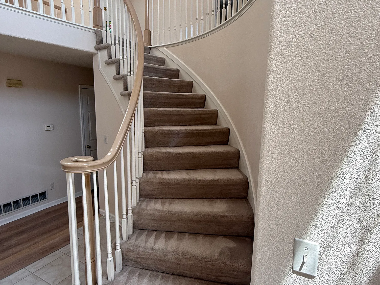5485 S Jasper Ct — Photo 4