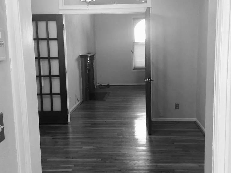 3425 Bryant St — Photo 11