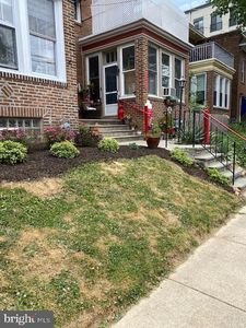 1 1/2 W Athens Ave, Ardmore, PA, 19003