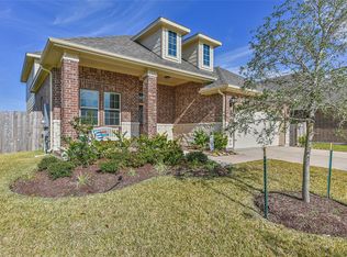 709 Applewood Dr, League City, TX 77573