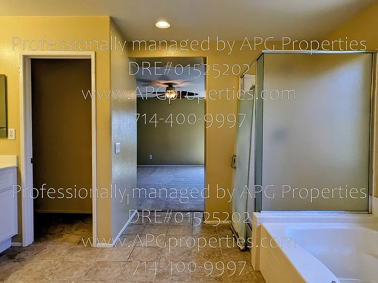 2439 N Cameo Ct — Photo 29
