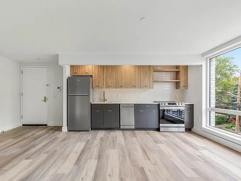 3333 Giles Pl #112 — Photo 5