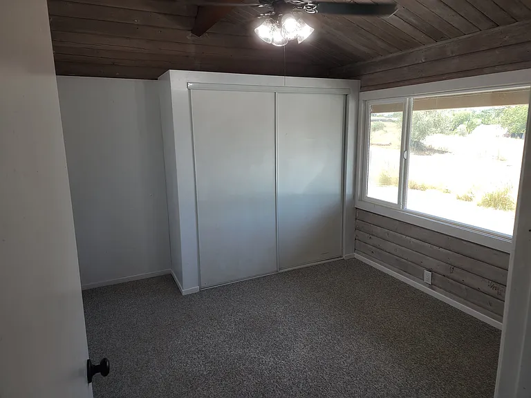 1111 Alturas Rd — Photo 8