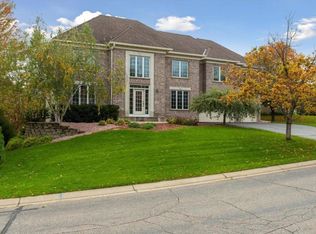 206 Carver Creek Pl, Carver, MN 55315