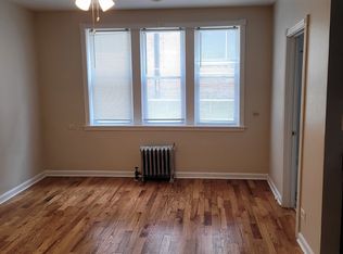 1333 W Birchwood Ave #102, Chicago, IL 60626