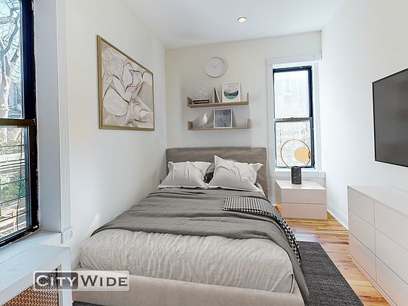 4th image of 305 Convent Ave APT 3