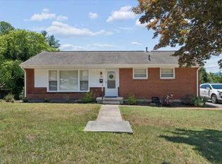2774 Westhampton Ave SW, Roanoke, VA 24015