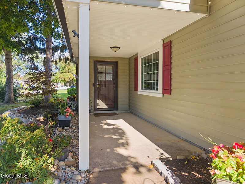5th image of 1008 Palazini Drive