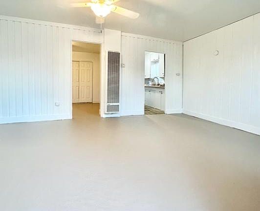 4th image of 727 San Jose Pl
